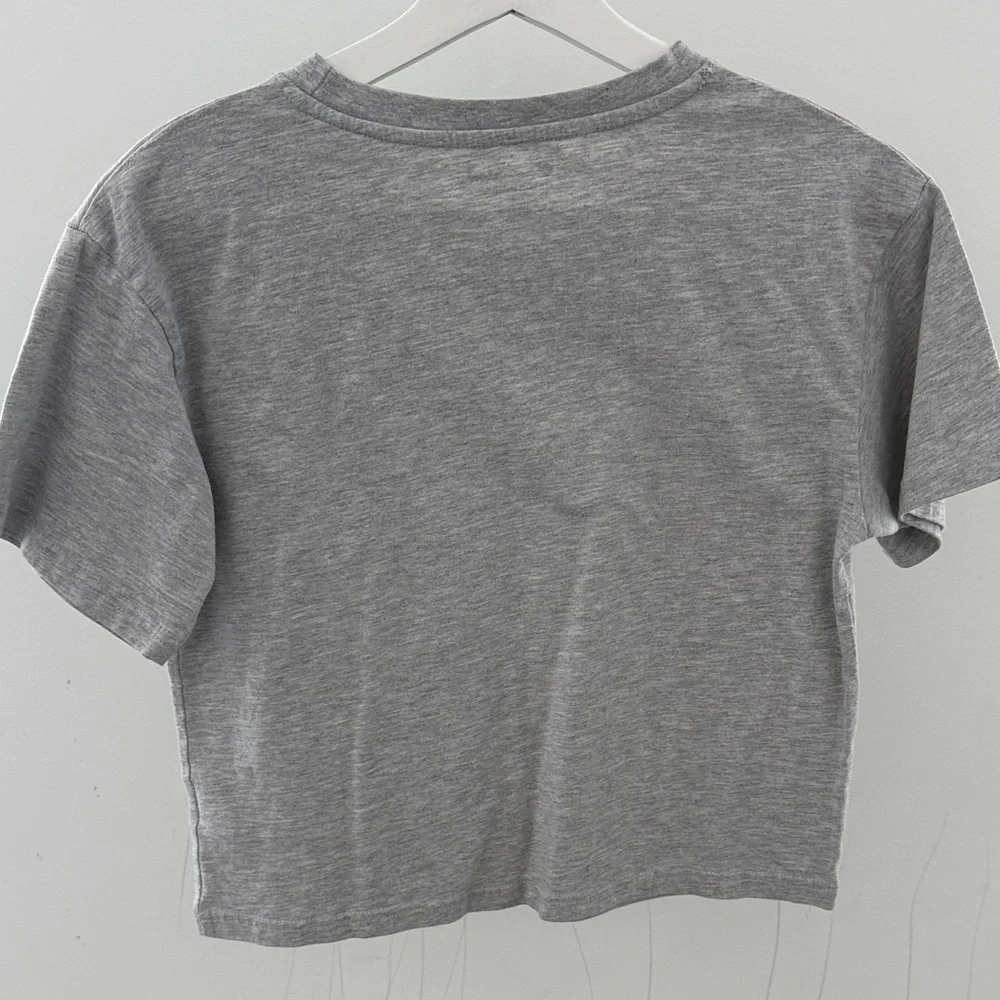Champion Kids Heather Gray Tee with Patterned Pocket - Picture 3 of 3